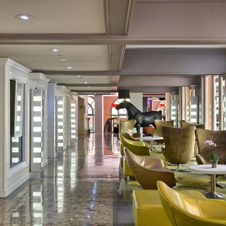 Plaza Hotel Capitole Toulouse - Anciennement Crowne Plaza Extérieur photo